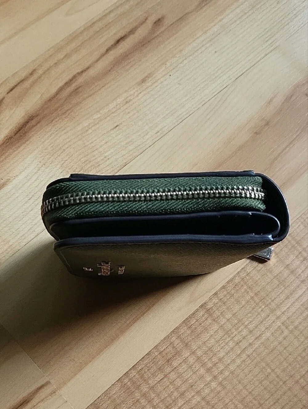 kate spade stay organized
